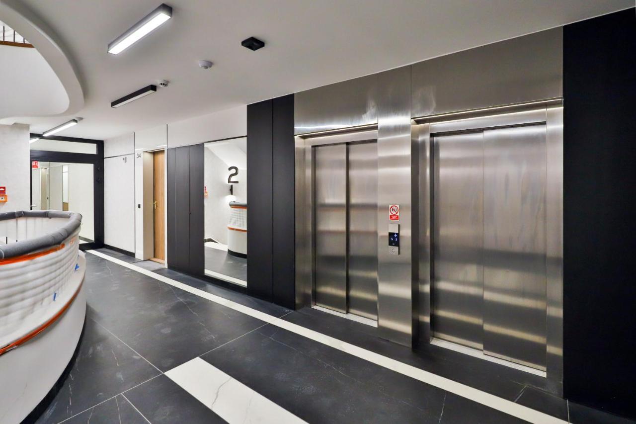 Plac Unii Apartment Gdynia By Noclegi Renters Exteriör bild