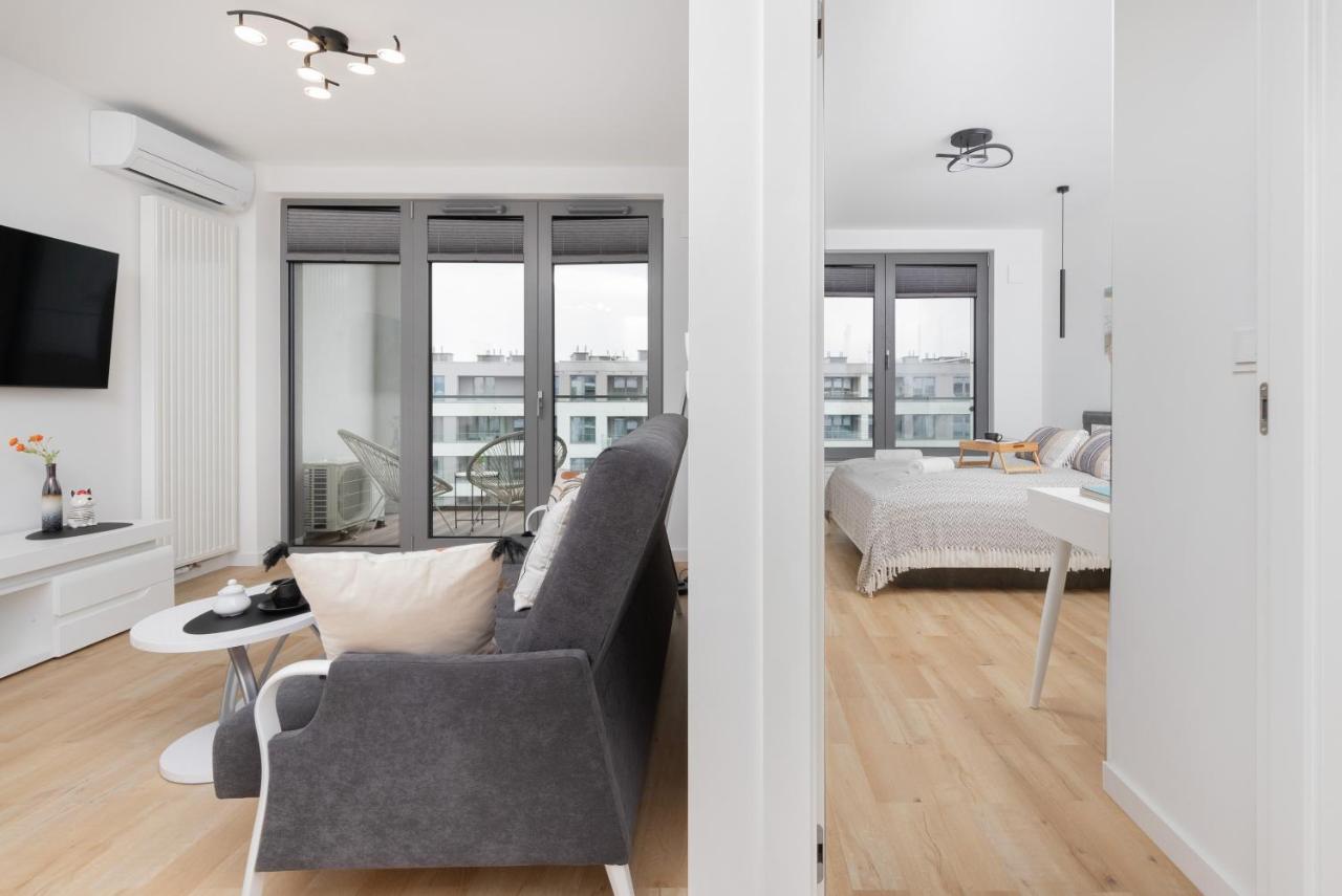 Plac Unii Apartment Gdynia By Noclegi Renters Exteriör bild