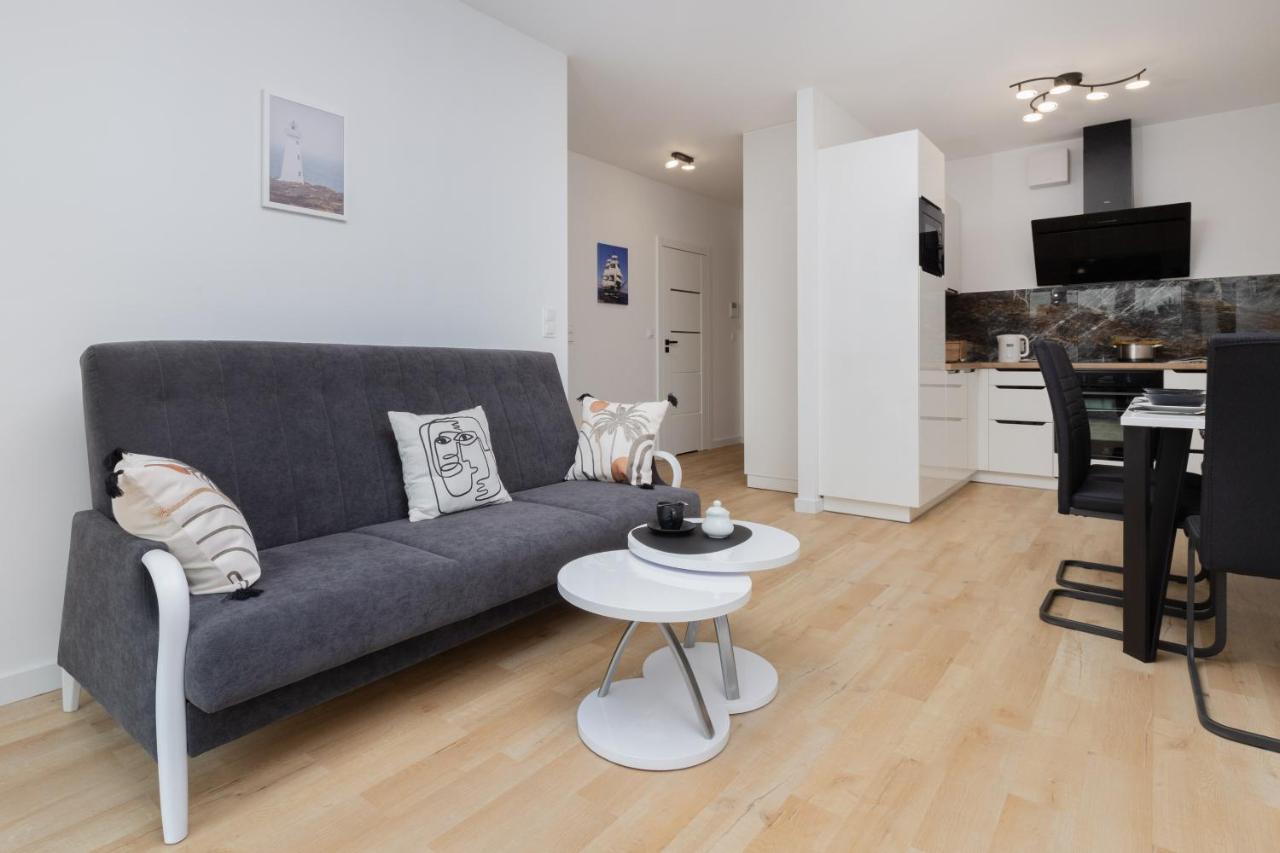 Plac Unii Apartment Gdynia By Noclegi Renters Exteriör bild