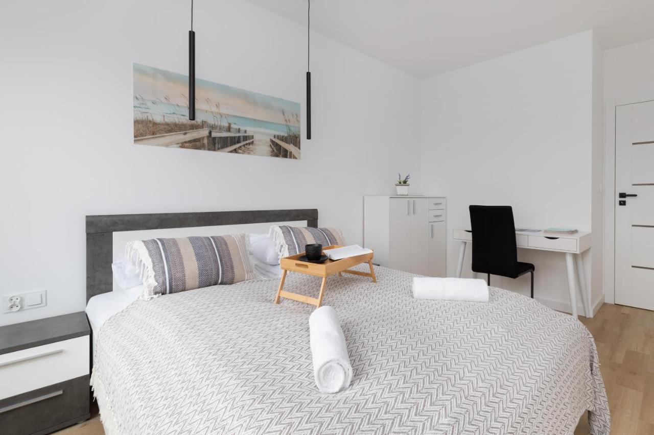 Plac Unii Apartment Gdynia By Noclegi Renters Exteriör bild